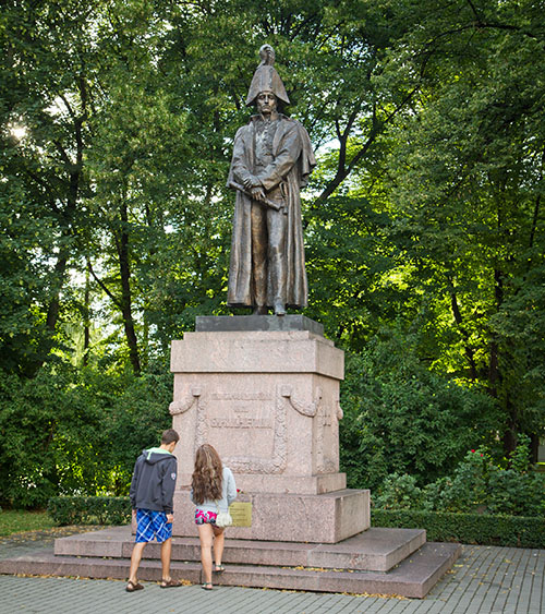 Памятник Барклаю де Толли в Риге